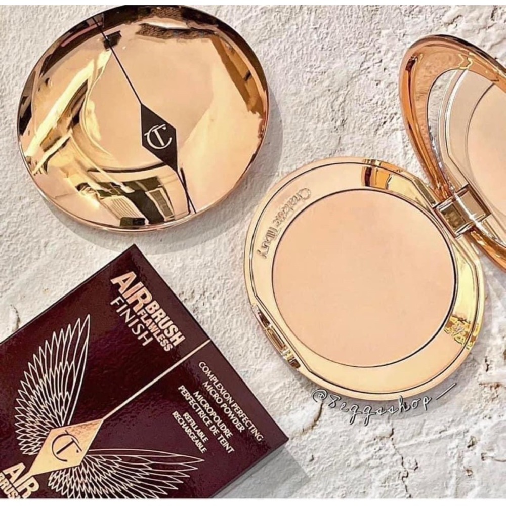 CHARLOTTE TILBURY AIRBRUSH FLAWLESS FINISH
1 FAIR